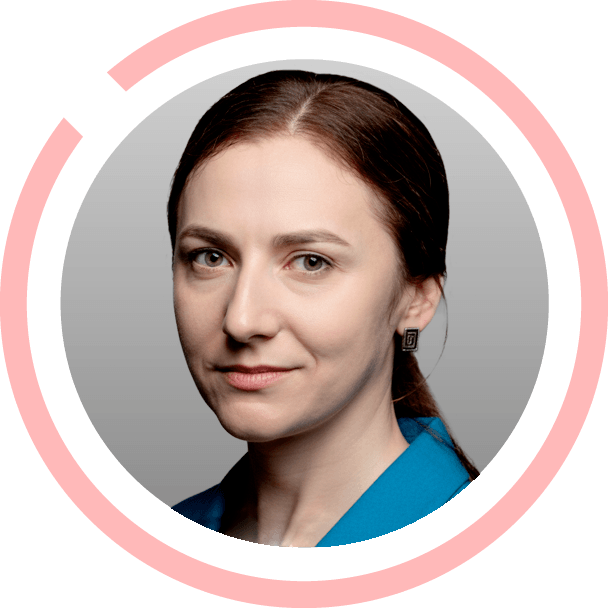 Оксана\nМучараева